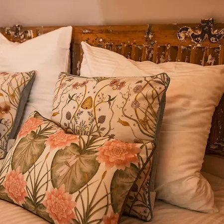 Dhotes Jardin De Sel Dans Entre & Campagne Bed & Breakfast